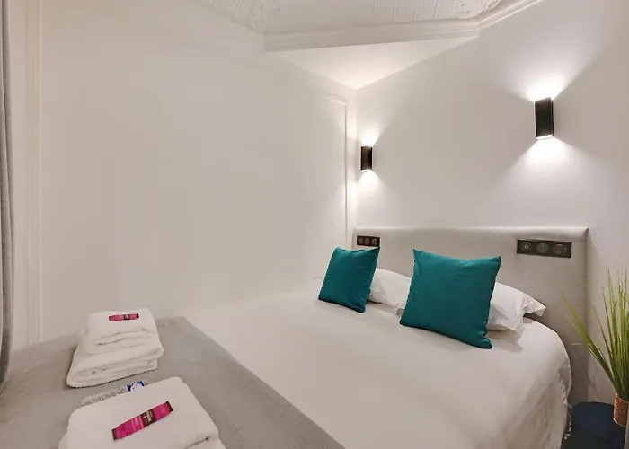 Hotel Cmg - Gare Saint Lazare *